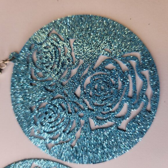Blue Filigree Glitter Round Earrings - Picture 3 of 4
